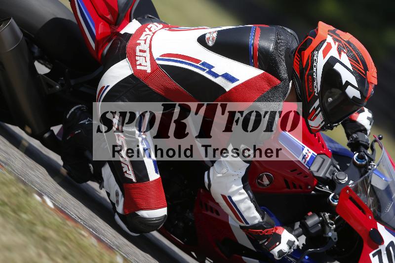 /29 21.06.2025 PROMAX ADR/Gruppe rot/70